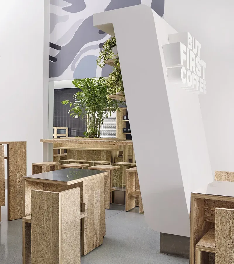 Case study: a café inside a Neil Denari building on Beverly Boulevard