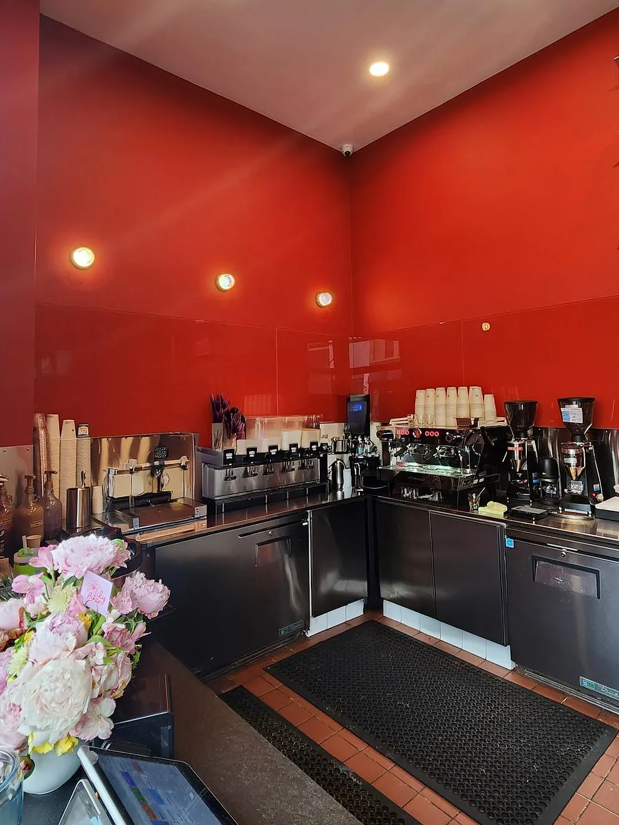 Alfred To-Go, Beverly Hills